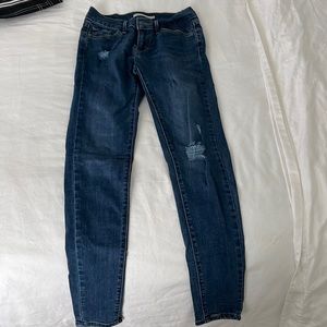 710 Super Skinny Levi jeans